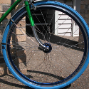 2-Leading, 2-Trailing Twisted Spokes